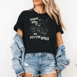 Crankin' Hogs and Pettin' Dogs Lovers Biker Motorcycle Rider T-Shirt